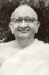 https://ruhaniat-website.s3.amazonaws.com/general-assets/pages/papa-swami-ramdas-mother-krishnabai-papa-ramdas.gif